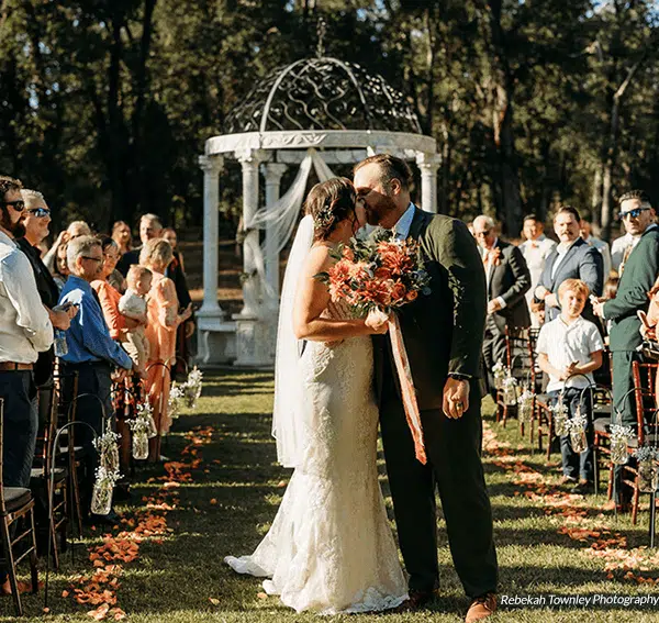 Fall Wedding Ideas for a Stunning Autumn Celebration