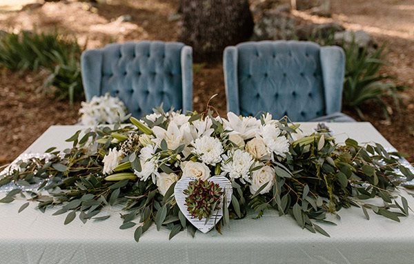 Photo of a head table by Katelyn Bradley Photography